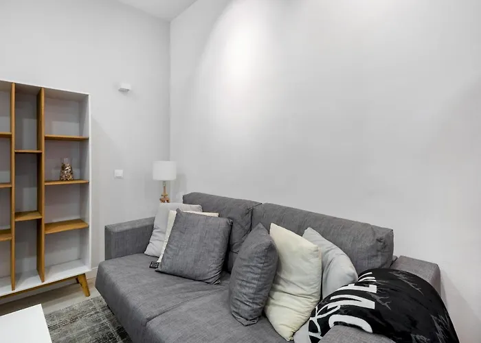 Modern - 1Bedroom 1Bathroom - Chueca